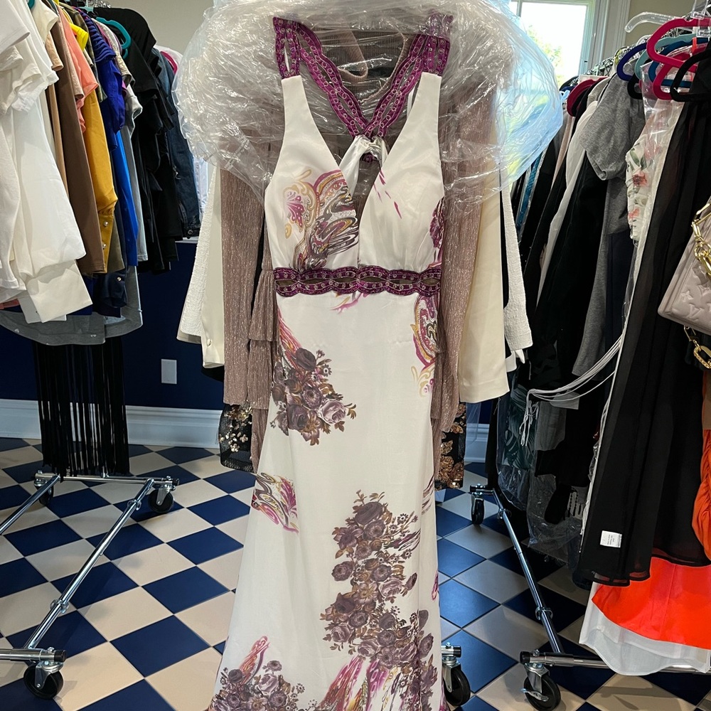 AMERICAN BRIDE DRESS
